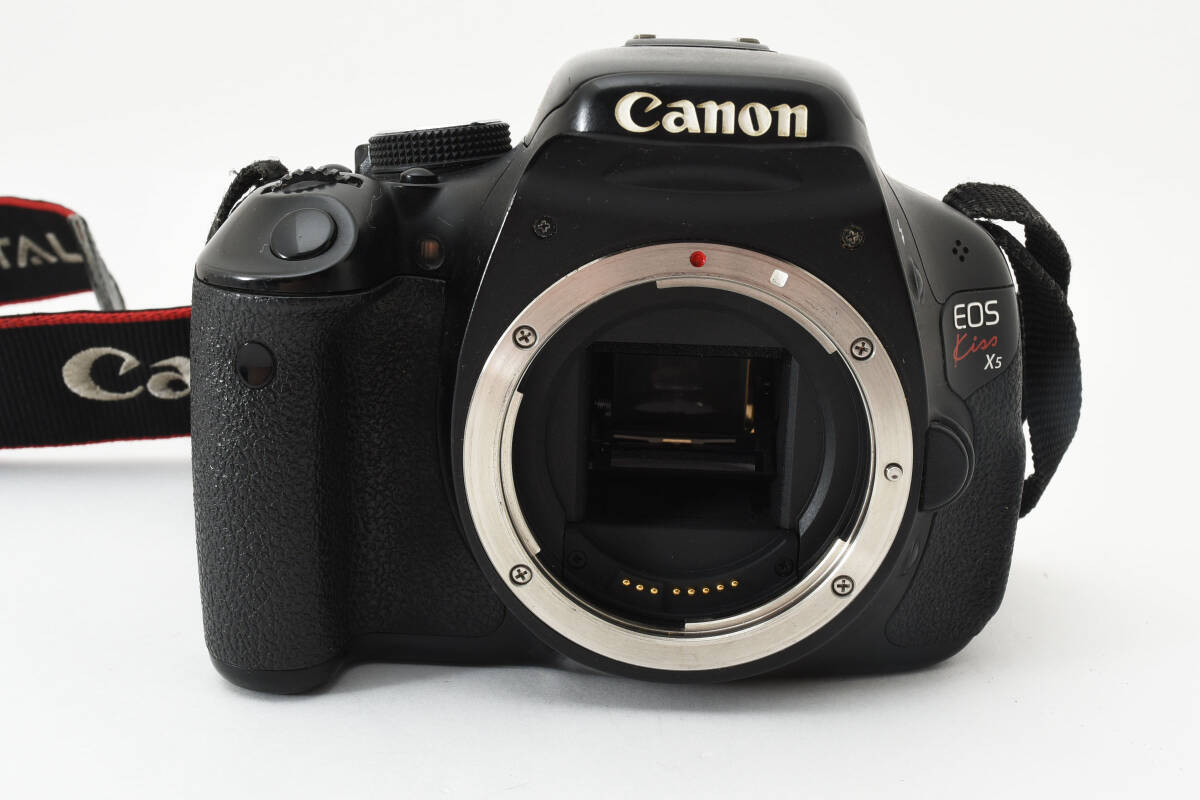 【動作良好品★】良シリアルナンバー"3330"EOSバッグ付属！★ キャノン Canon EOS Kiss X5 ボディ デジタル一眼レフ #M10333_画像3