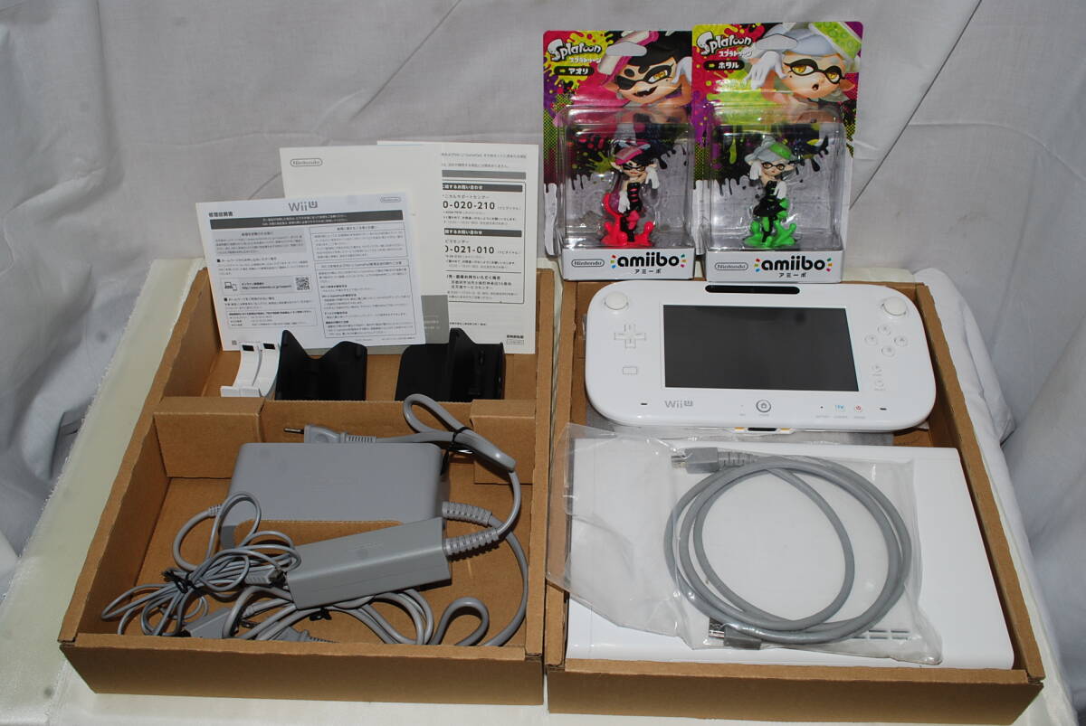 中古　Nintendo　Wii U 32GB　スプラトゥーン セット　amiibo アオリ・ホタル付き　ダウンロード版　_画像2