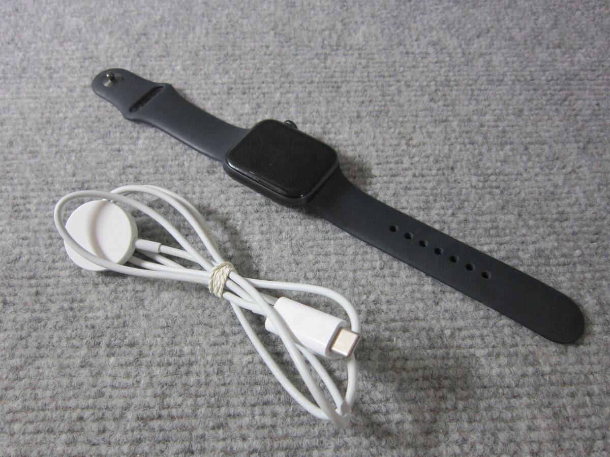 (5932) 現状品 Apple アップル Apple Watch SE GPS+Cellularモデル 44mm MKT33J/A ソフトバンク 〇判定 腕時計_画像1