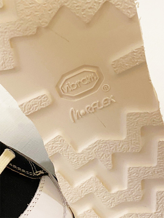 定価3.6万 オリジナルグレード ORIGINAL GRADE 定評のあるビブラム社ソールを使用♪コットンキャンバススニーカー シューズ 靴 イタリア製 の画像8