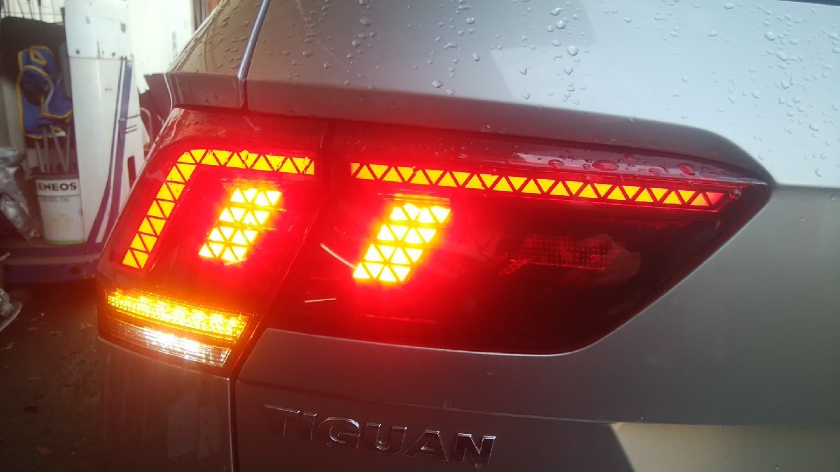 U#030 VW ティグアン TSI Rライン 5NCZD 2019年 左テールランプ ライト 点灯OK_画像6