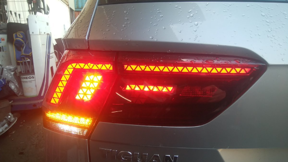 U#030 VW ティグアン TSI Rライン 5NCZD 2019年 左テールランプ ライト 点灯OK_画像5