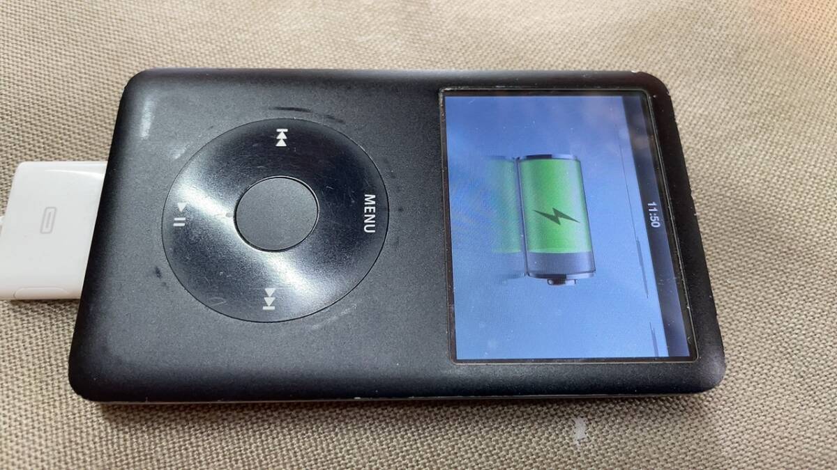 ipod 本体のみ◆80GB◆動作OK！◆ａｐｐｌｅ◆現状渡し◆Apple iPod classic A1238 (第6世代) 80GB ブラック _画像9