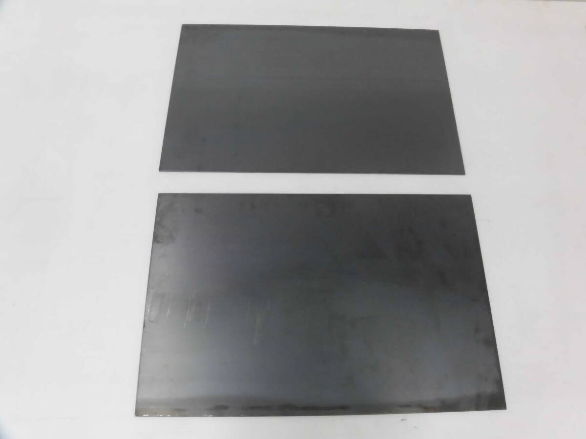 鉄板  黒皮 スチール板 板厚3.2mm 322mm x 500mm 2枚 切板 切材 溶接材 Bの画像1