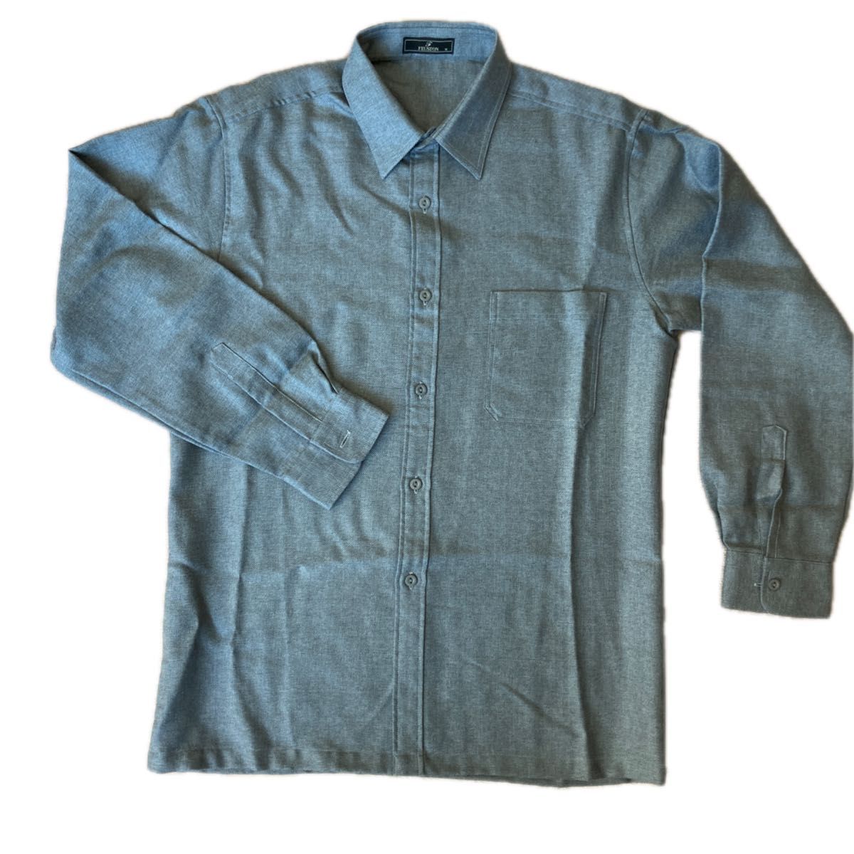男性用　長袖シャツ Mサイズ  未使用　　　ウール100%   グレー　洗濯機OK