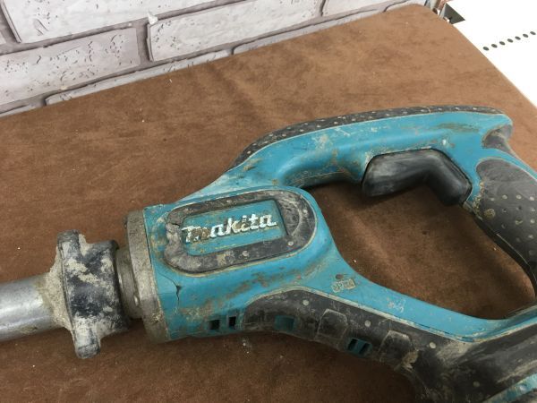 SRI【20-240306-NR-10】makita VR340DZ 充電式コンクリートバイブレータ【中古買取品,併売品】_画像3