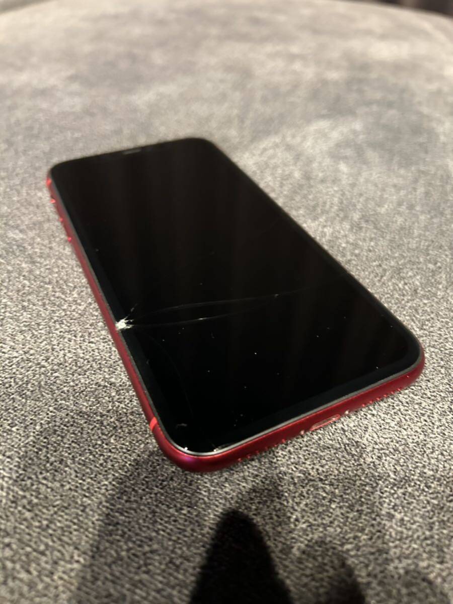 iPhone11 64GB SIMロック RED【画面割れジャンク】softbank の画像8