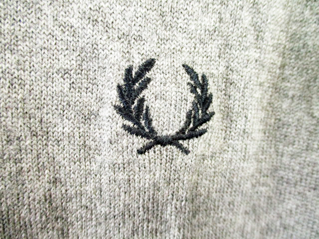 FREDPERRY●フレッドペリー＜ワンポイントロゴ刺繍・ニットベスト＞●M1157y_画像7