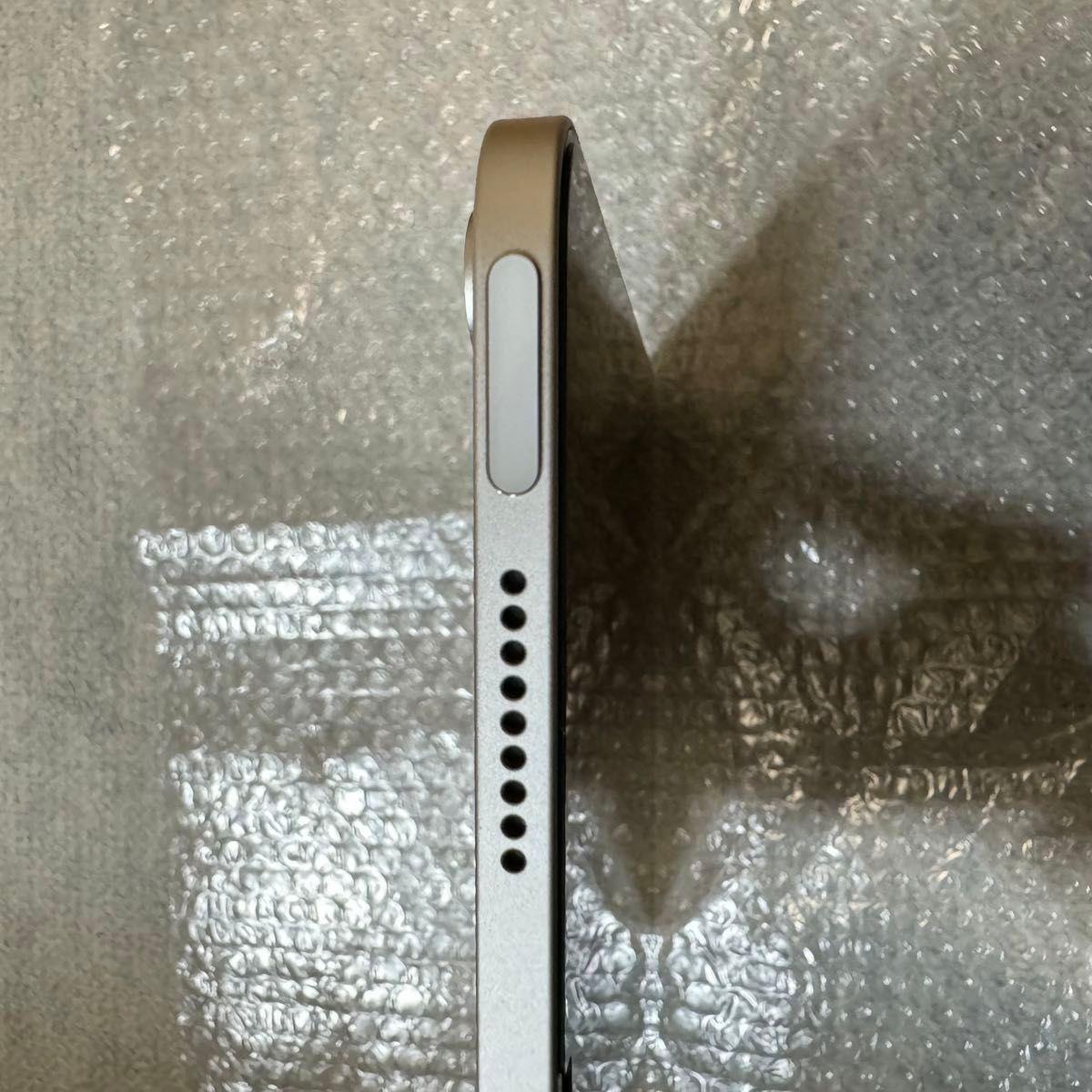 Apple iPad Air 10 9インチ 第5世代 スターライト 64G Wi-Fi Apple iPad Air 10 9インチ 第5世代 スターライト 64G Wi-Fi