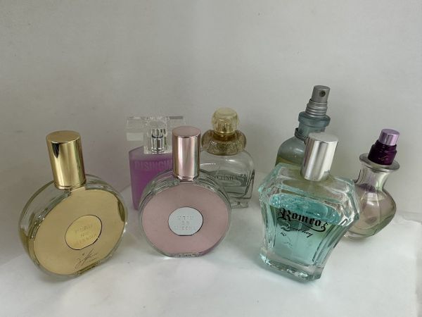 T088-00000 香水 まとめ売り クロエ Tiffany MACASSAR DOLCE VITA ACQUA COLONIA ROMCO など 現状品①_画像3