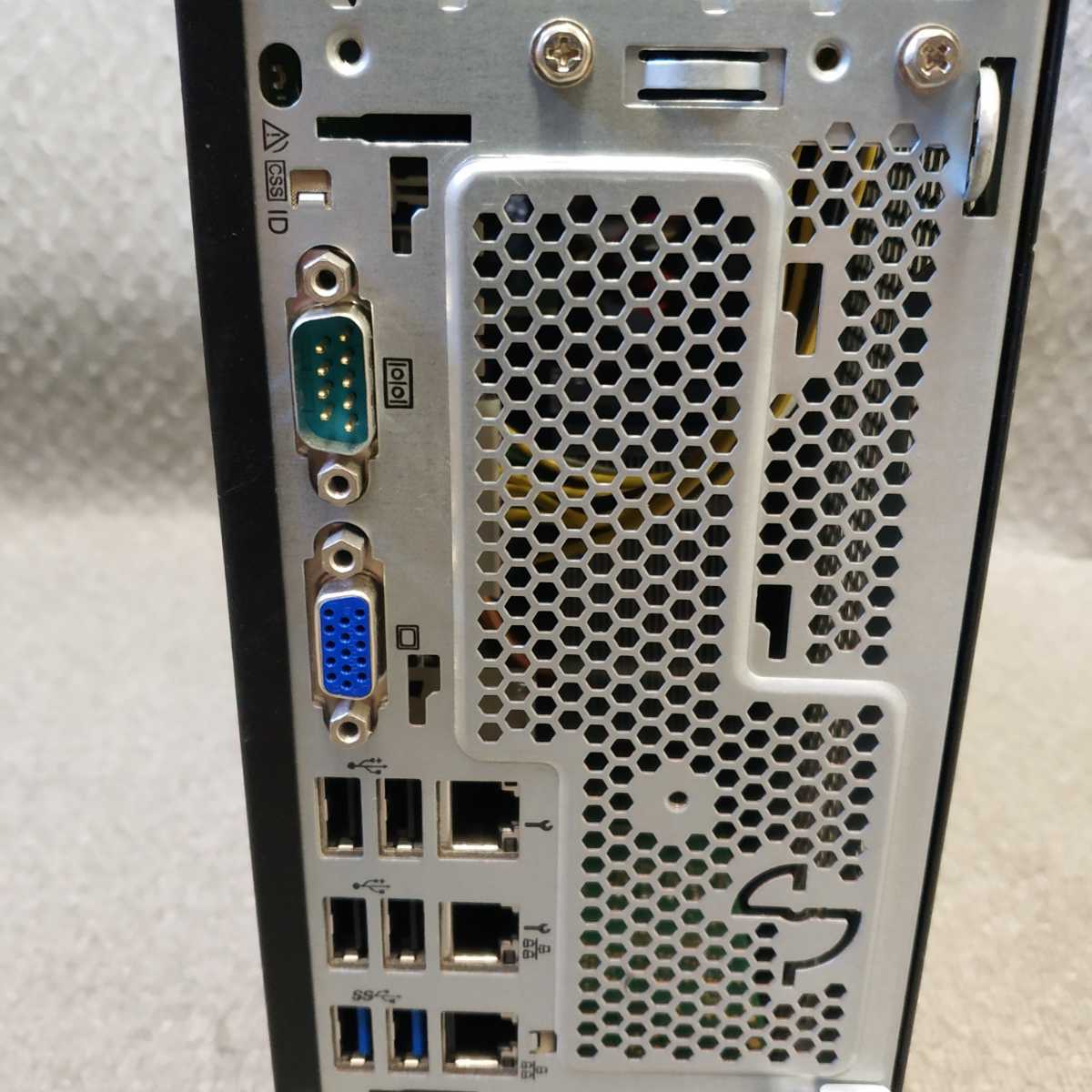 富士通 FUJITSU PRIMERGY TX1320 M3 Xeon E3-1230 v6 3.50GHz/メモリ8GB/300GBx2(SATA2.5インチ/RAID1構成)USB3.0/Windows Server 2016_画像9