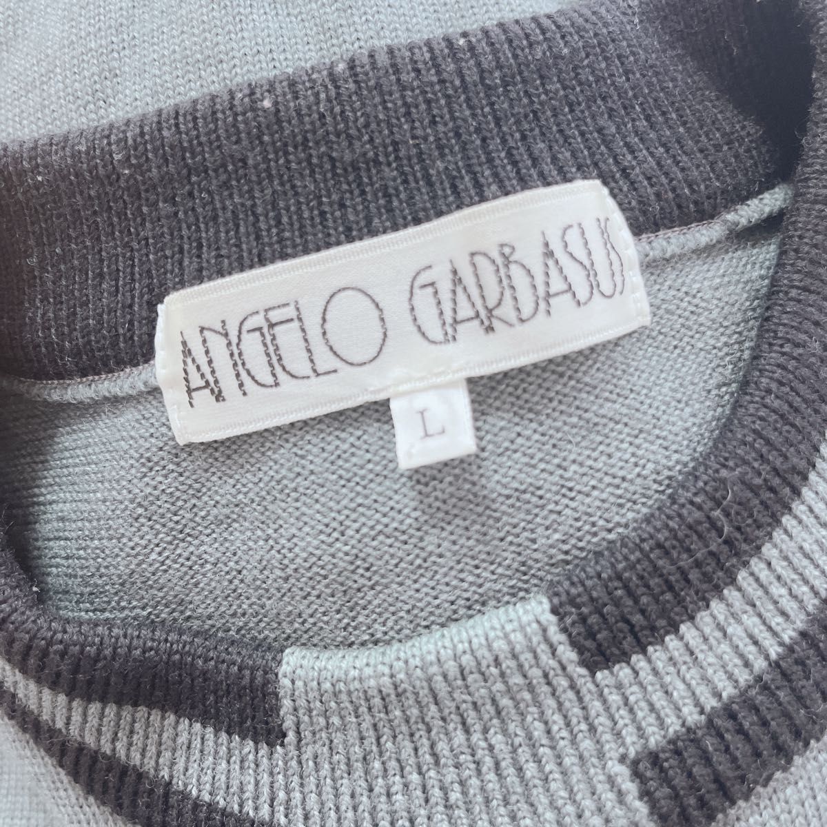 アンジェロガルバス　ロゴ刺繍ニット　セーター　毛100% 日本製【L】ボーダー