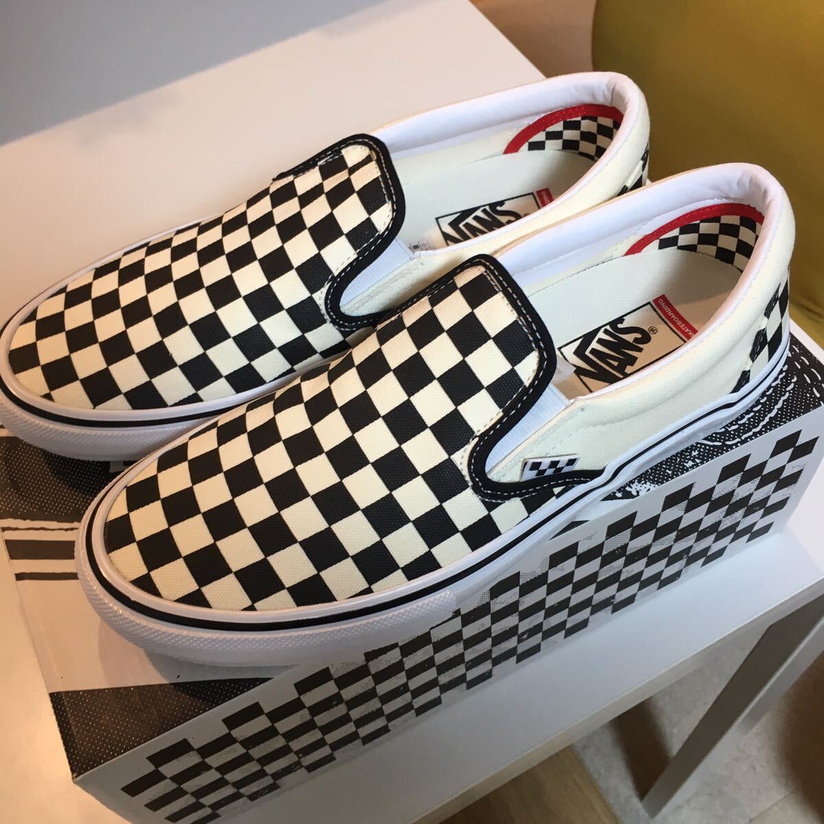 VANS バンズ スケート　スリップオン　9.5 新品_画像1