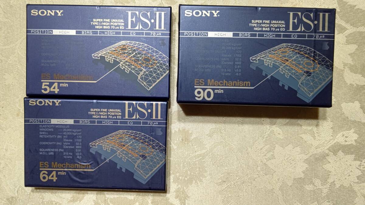 当時物 日本製 カセットテープ ハイポジション 4本セット SONY ES・Ⅱ（90×２，64×１，54×１）未開封の画像1