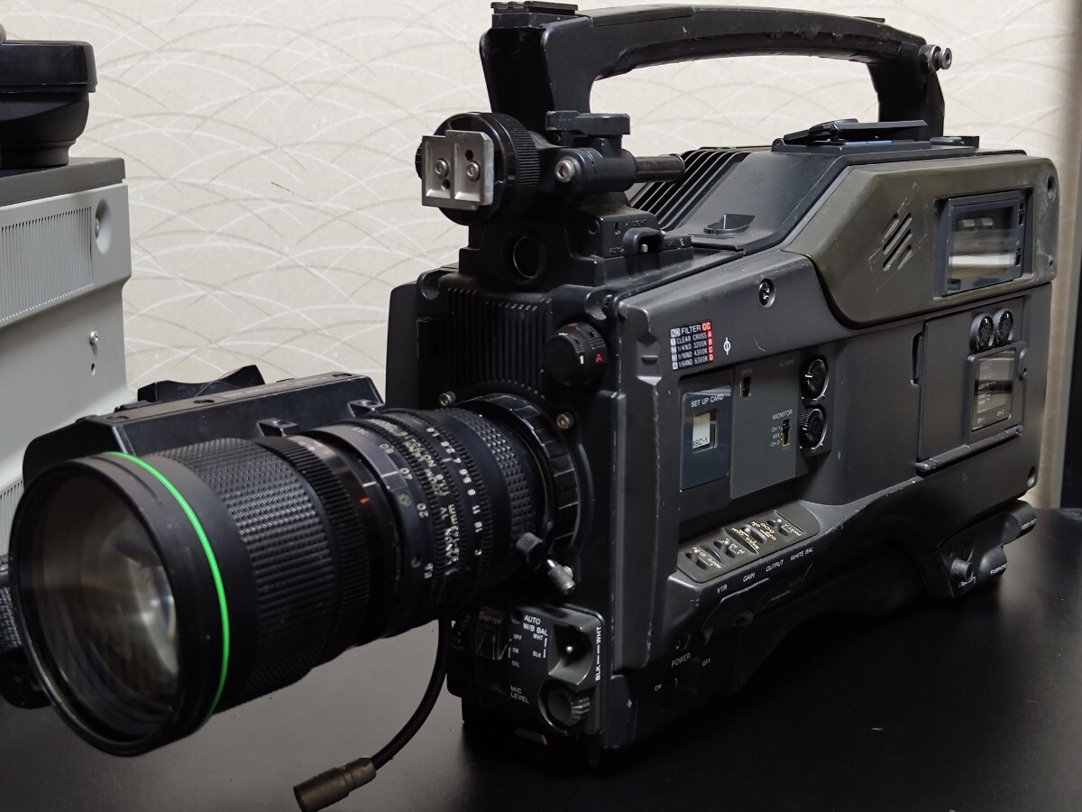 Yahoo!オークション - 業務用ビデオカメラ SONY DVW-790WS Yahoo!オークション - 業務用ビデオカメラ SONY DVW-790WS