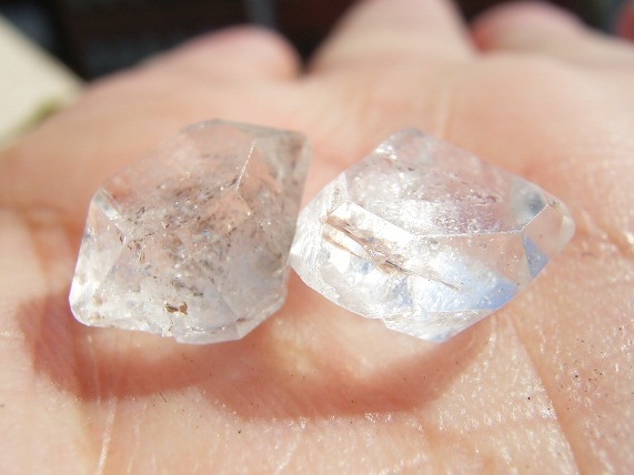 7111 ハーキマーダイヤモンド きれい小粒のお楽しみクリア美美透明水晶クリアクラウド２個組_画像3