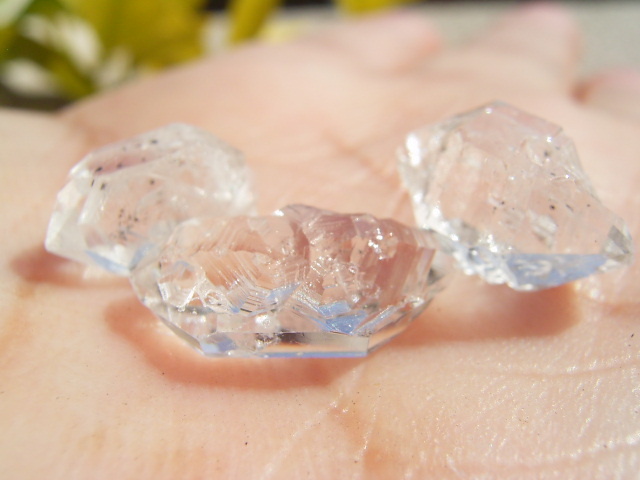 7112 ハーキマーダイヤモンド きれい小粒のお楽しみクリア美美透明水晶クリアクラウド３個組_画像6