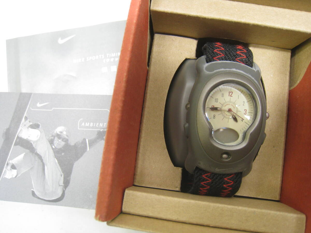 定価11000円 NIKE ACG 腕時計 ナイキ Watch WA0002-001 FRESH AMBIENT グレー×黒 ブラックの画像1