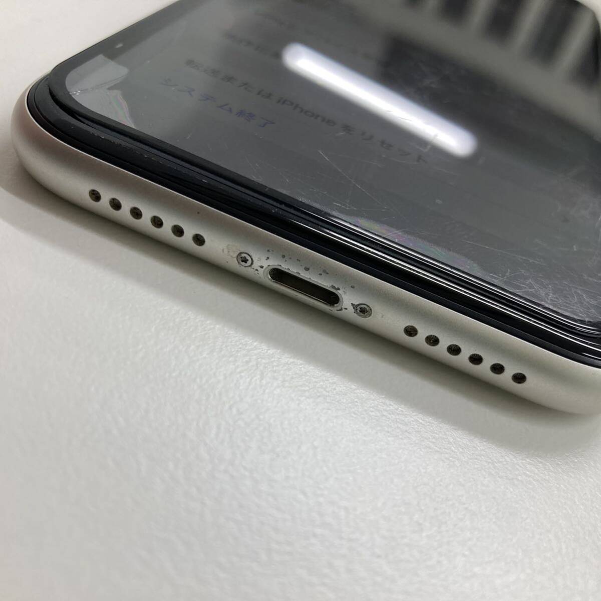 ◇iPhone 11 64GB MWLU2J/A バッテリー86% docomo判定結果：○ SIMフリー アイフォン 中古 管5564 Apple ホワイトの画像8