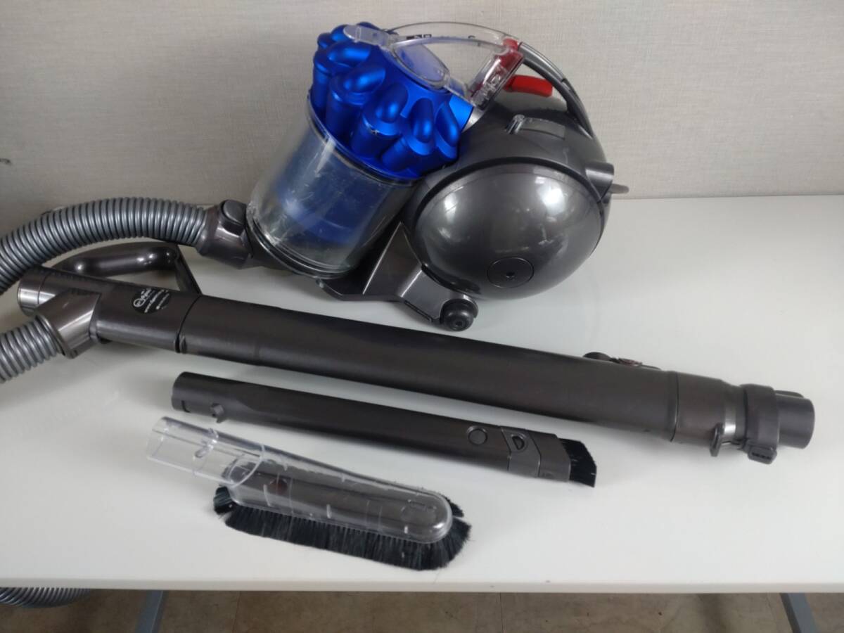 3057-93★動作確認済★Dyson ダイソン 掃除機 DC48 EC7-JP-GBA3151A モーター/カービンヘッドなし_画像1