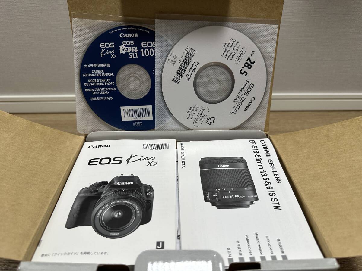 【美品】CANONデジタルカメラ EOS KISS X7 / EF 40 STM, EF-S 18-55 IS STM キット_画像5