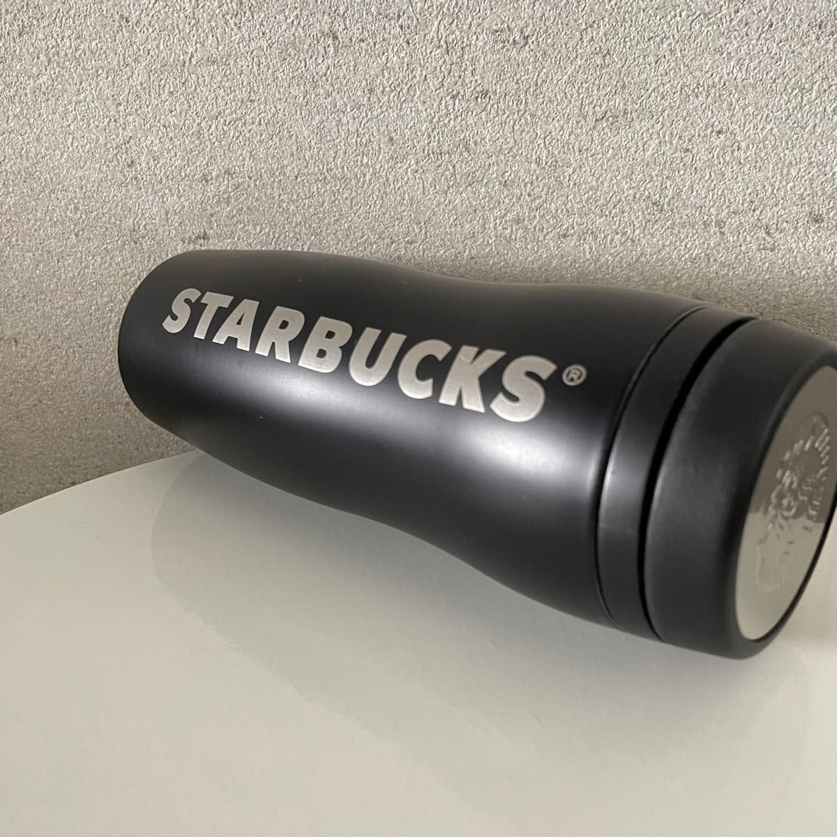 スターバックス スタバ カーヴド ステンレスボトル STARBUCKS タンブラー