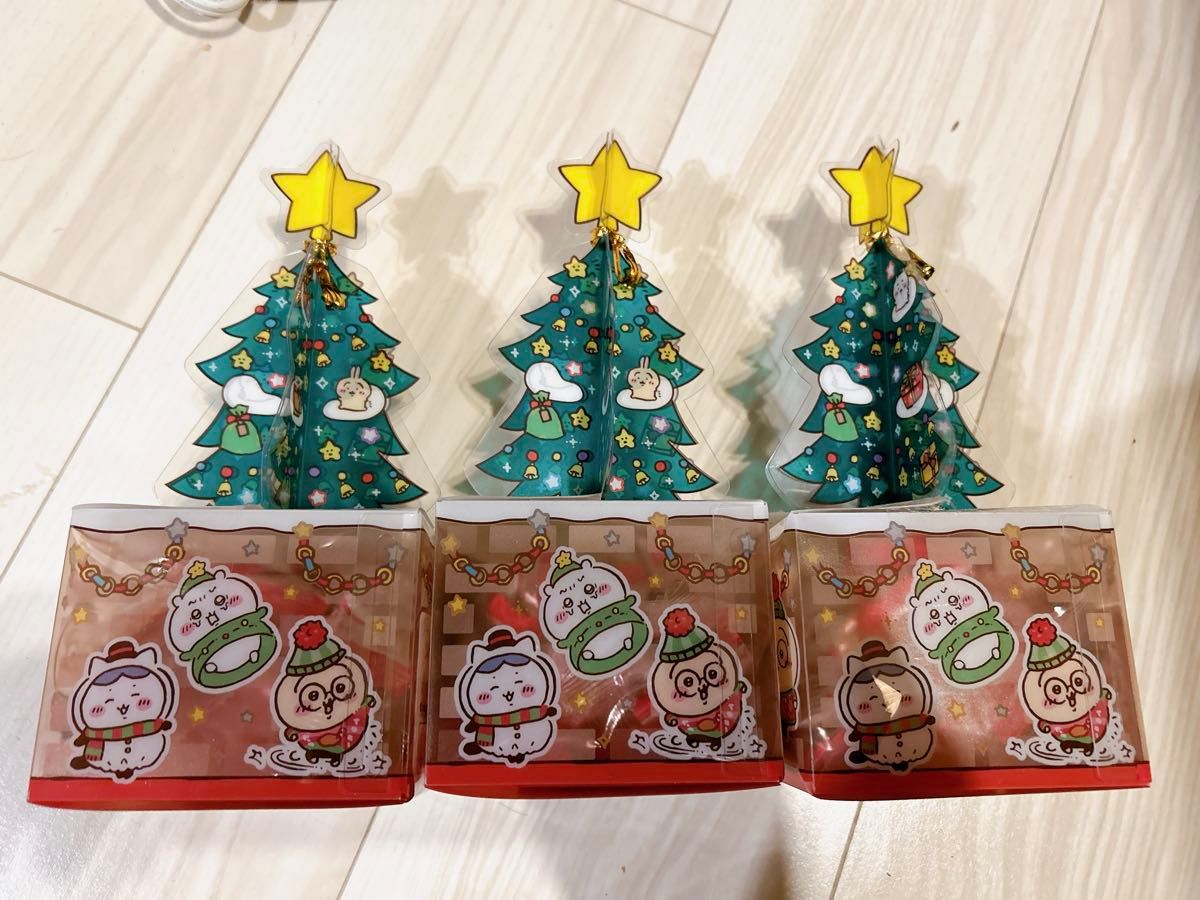ちいかわ ミニクリスマスツリーBOX キャンディー入り3個セット。
