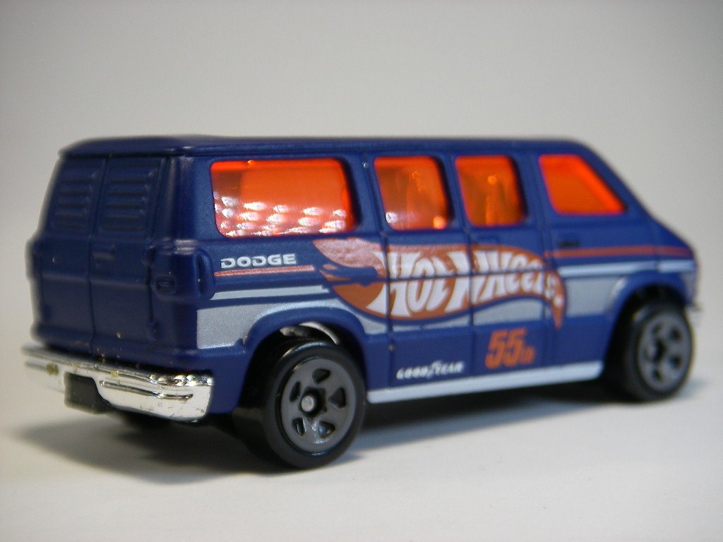 ホットウィール (青橙) ダッジ バン ＜ルース＞ Hot Wheels _画像2