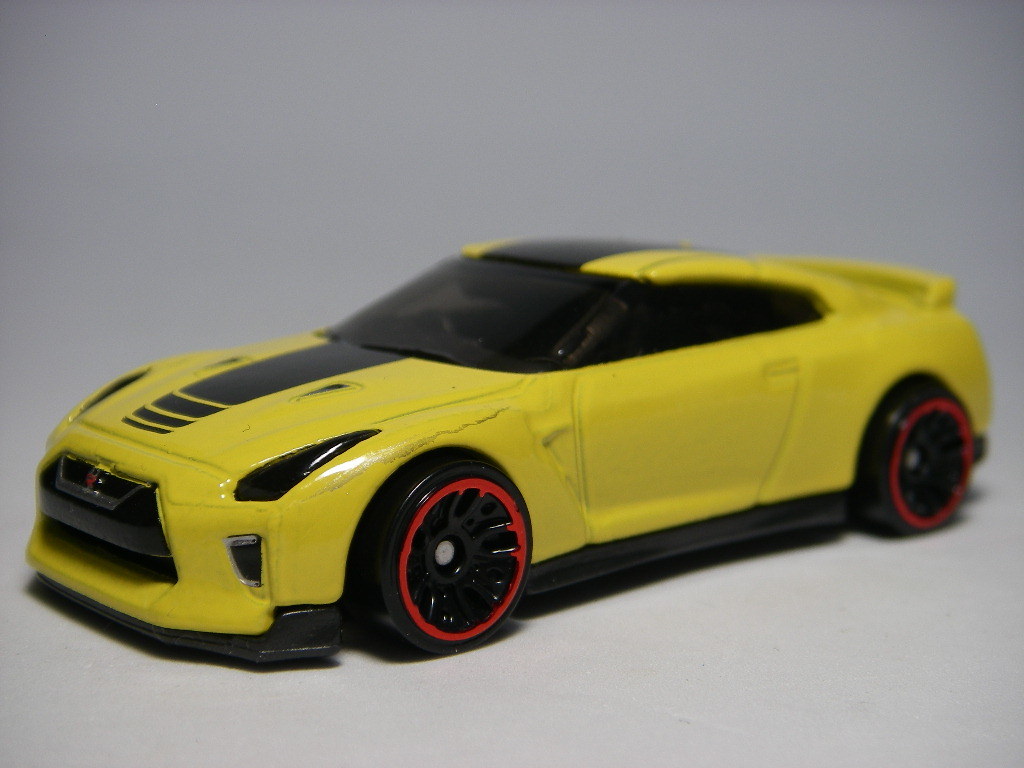 ホットウィール (黄) '17 日産 GT-R R35 ＜ルース＞ Hot Wheels _画像1