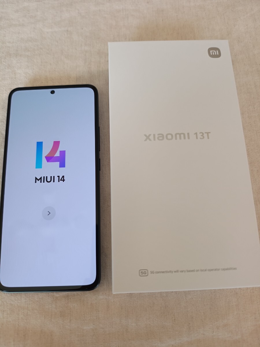 【送料無料】Xiaomi 13T UQ XIG04 ブラック