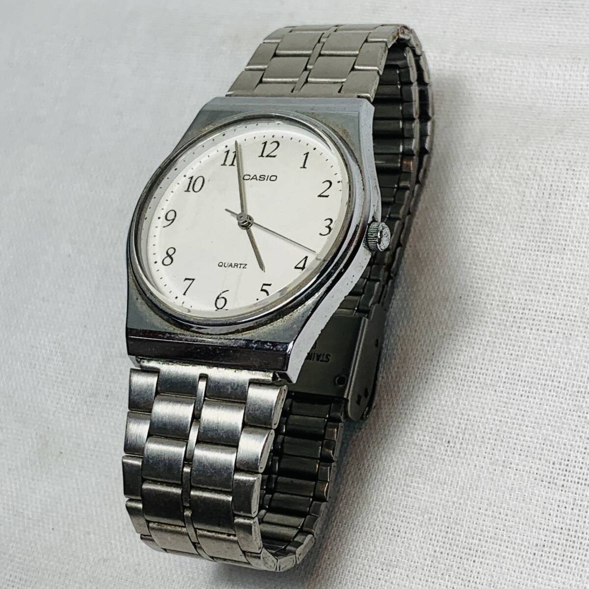 CASIO カシオ 腕時計 MQ-336 シルバー ホワイト クォーツ メンズ USED品 1円スタート_画像3