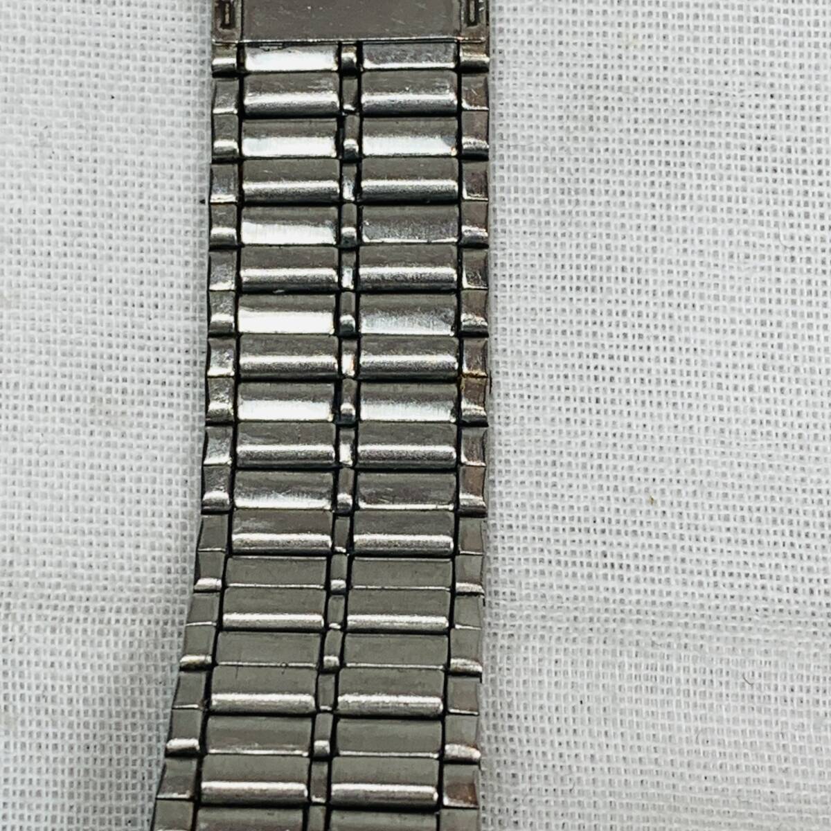 CASIO カシオ 腕時計 MQ-336 シルバー ホワイト クォーツ メンズ USED品 1円スタート_画像7