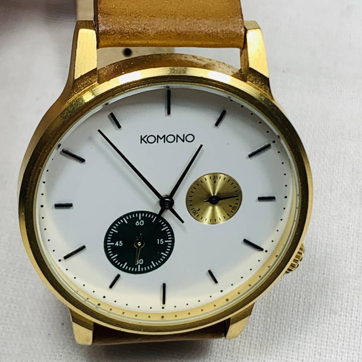 KOMONO コモノ ウィンストン 腕時計 ホワイト リュウズ動作確認済み 動作確認未 USED品 1円スタート の画像1