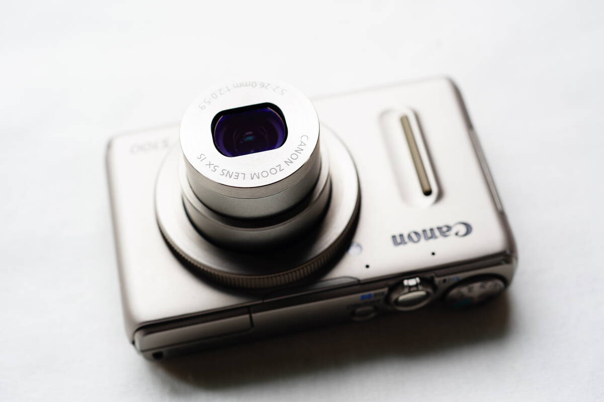 Canon デジタルカメラ PowerShot S100 シルバー 水中ハウジングおまけ付きの画像1
