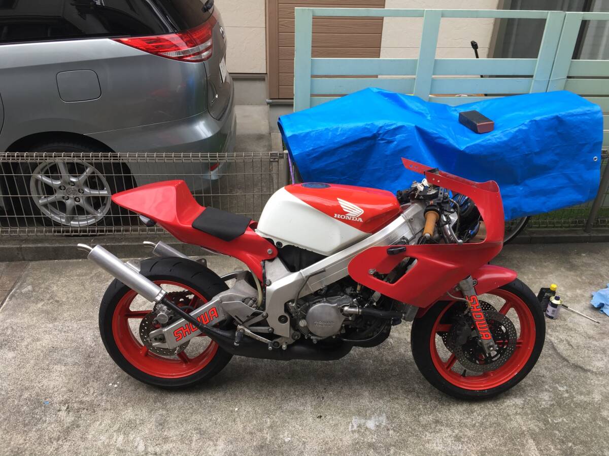 NSR250 MC21対応シートカウル FRP製の画像4