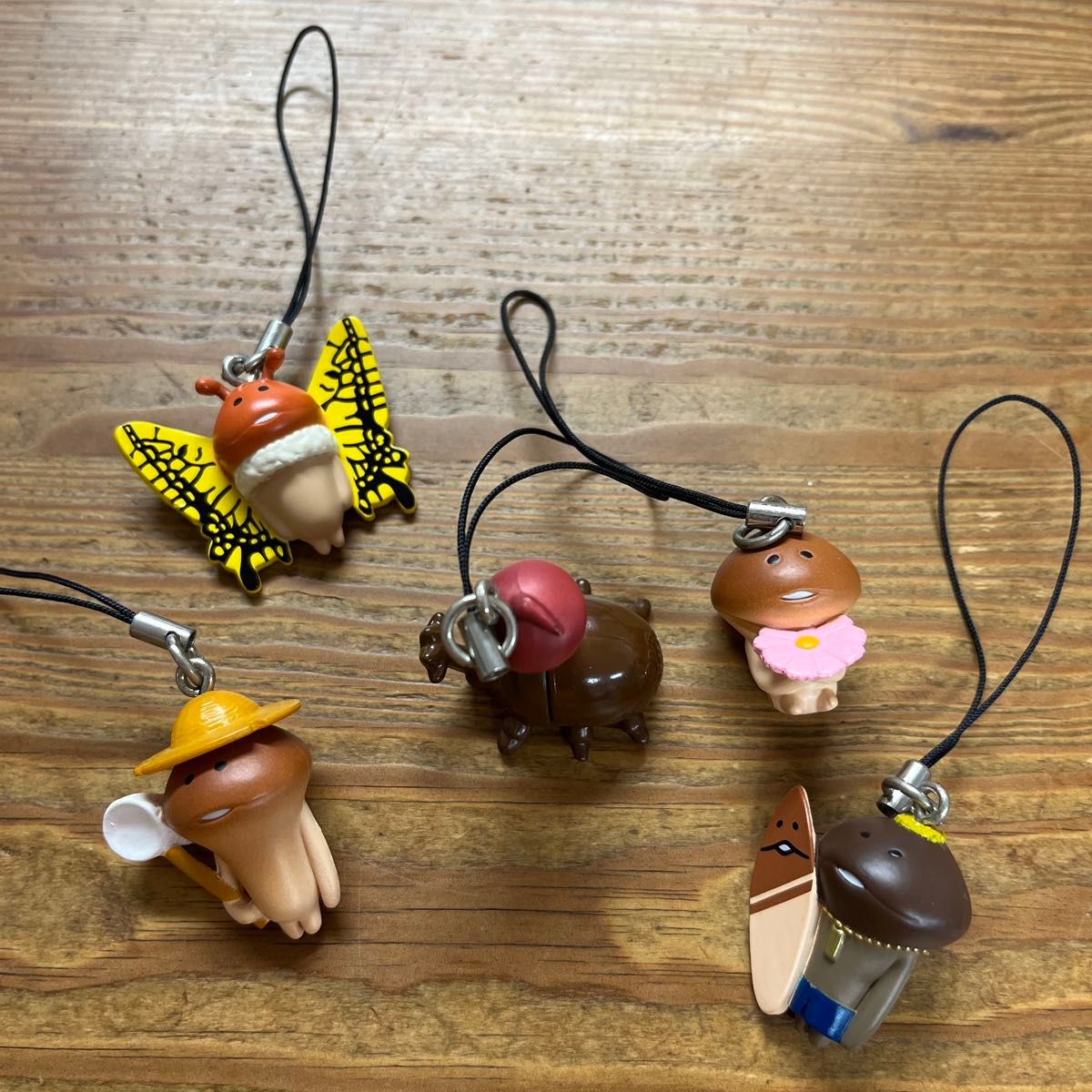 美品】なめこストラップ 29個 「おさわり探偵なめこ栽培キット