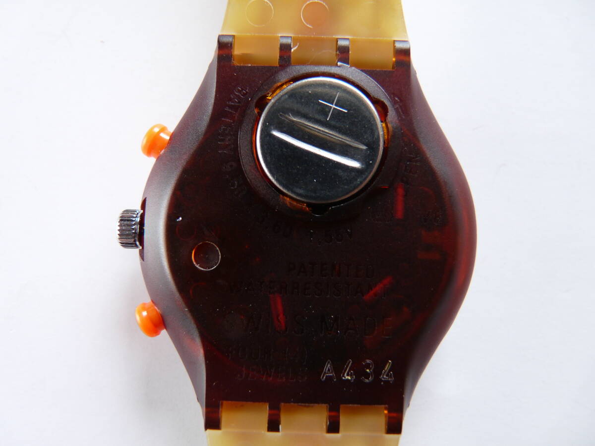 未使用電池交換済 稼働中 スウォッチ Swatch 1994年モデル DANCING FEATHERS 品番SCO100 スモールタイプの３針部が球面形状 ベルト曲がり有の画像8