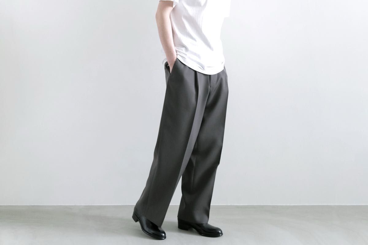 極美品】THE RERACS THE EASY SLACKS WIDEタグ付き|Yahoo 極美品】THE RERACS THE EASY SLACKS WIDEタグ付き|Yahoo
