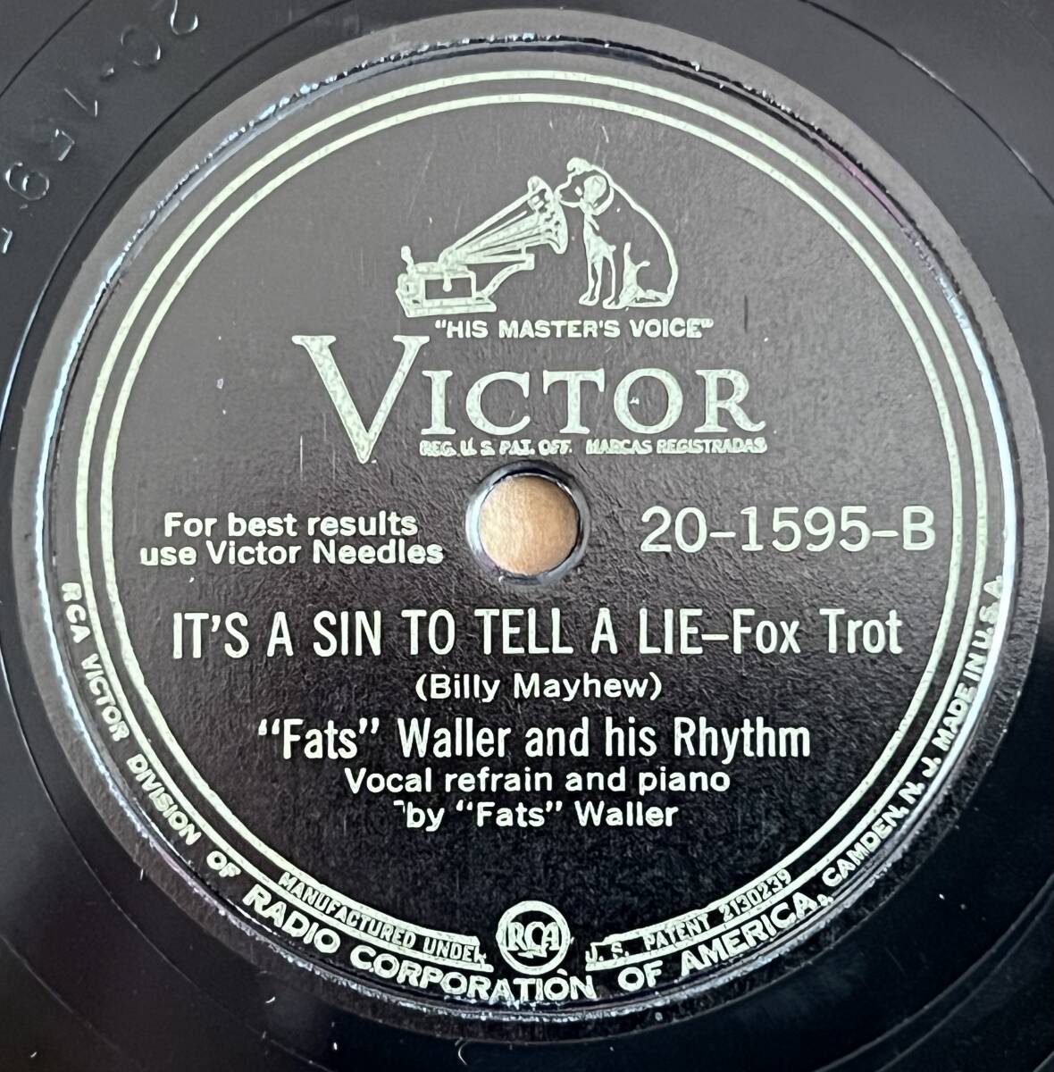 FATS WALLER AND HIS RHYTHM VICTOR It’s A Sin To Tell A Lieの画像1