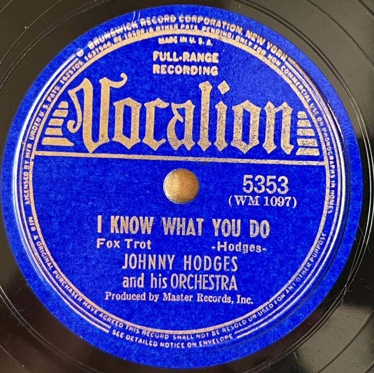 JOHNNY HODGES AND ORCH. VOCALION Dream Blues/ I Know What You Doの画像2