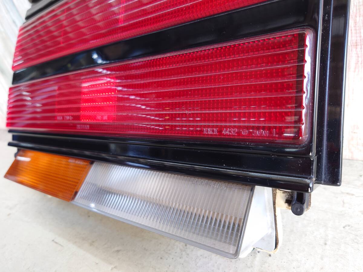 R31 SKYLINE スカイライン テールランプ 左 FJR31 後期 日産純正品 NISSAN genuine parts tail lamp left R31 HR31 7th B6555-51S60_画像8