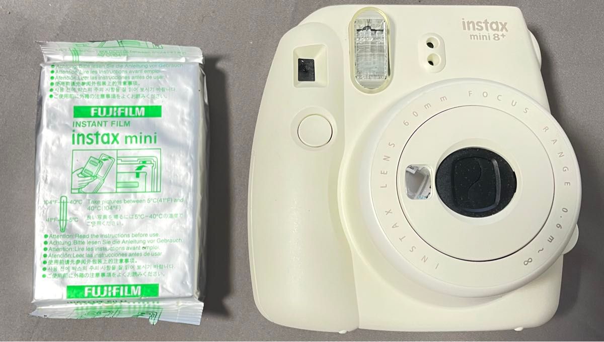 チェキ instax mini8＋ プラス 白 ホワイト フィルム 10枚付き（期限切れ）