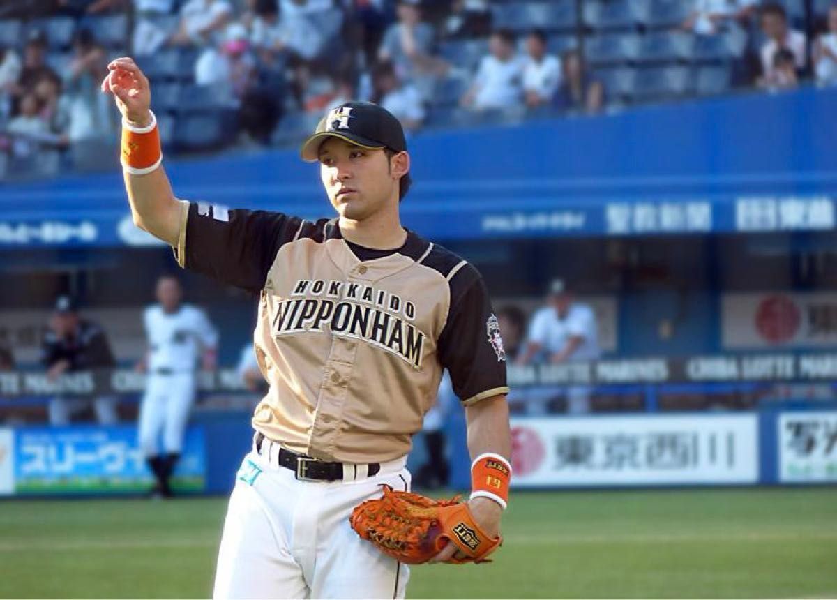 値下げ交渉可　元北海道日本ハムファイターズ 杉谷拳士 支給品実使用外野手グローブ