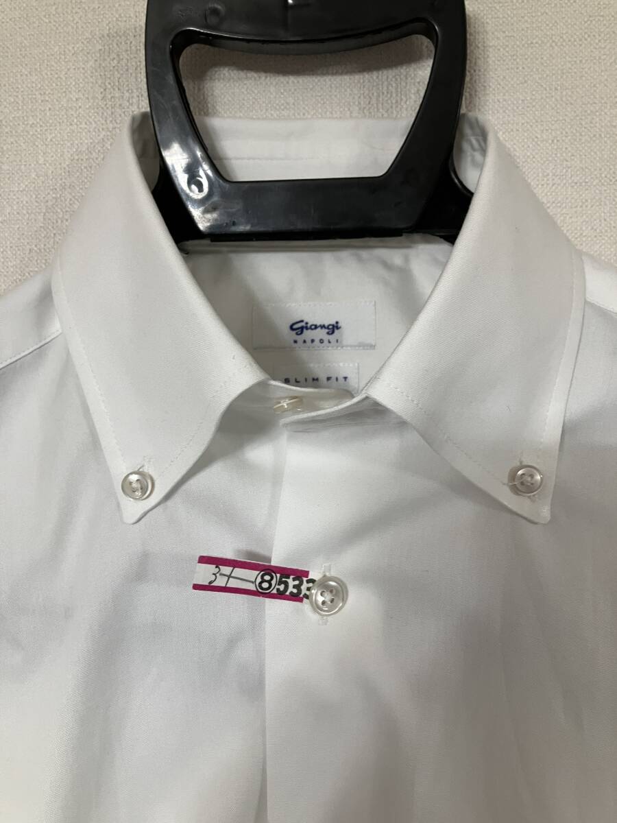 GIANGI ジャンジ　ボタンダウンドレスシャツ　37-141/2 白　イタリア製　粋な着こなし　ヤフー　楽天 匿_画像2