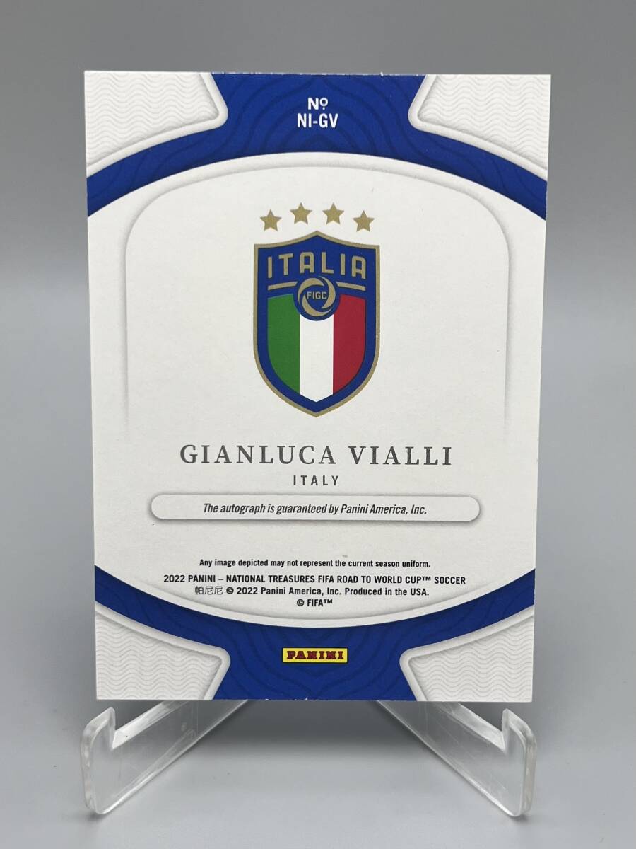 【99枚限定】2022 Panini National Treasures ジャンルカ・ヴィアッリ Gianluca Vialli 直筆サインカード Autoの画像2