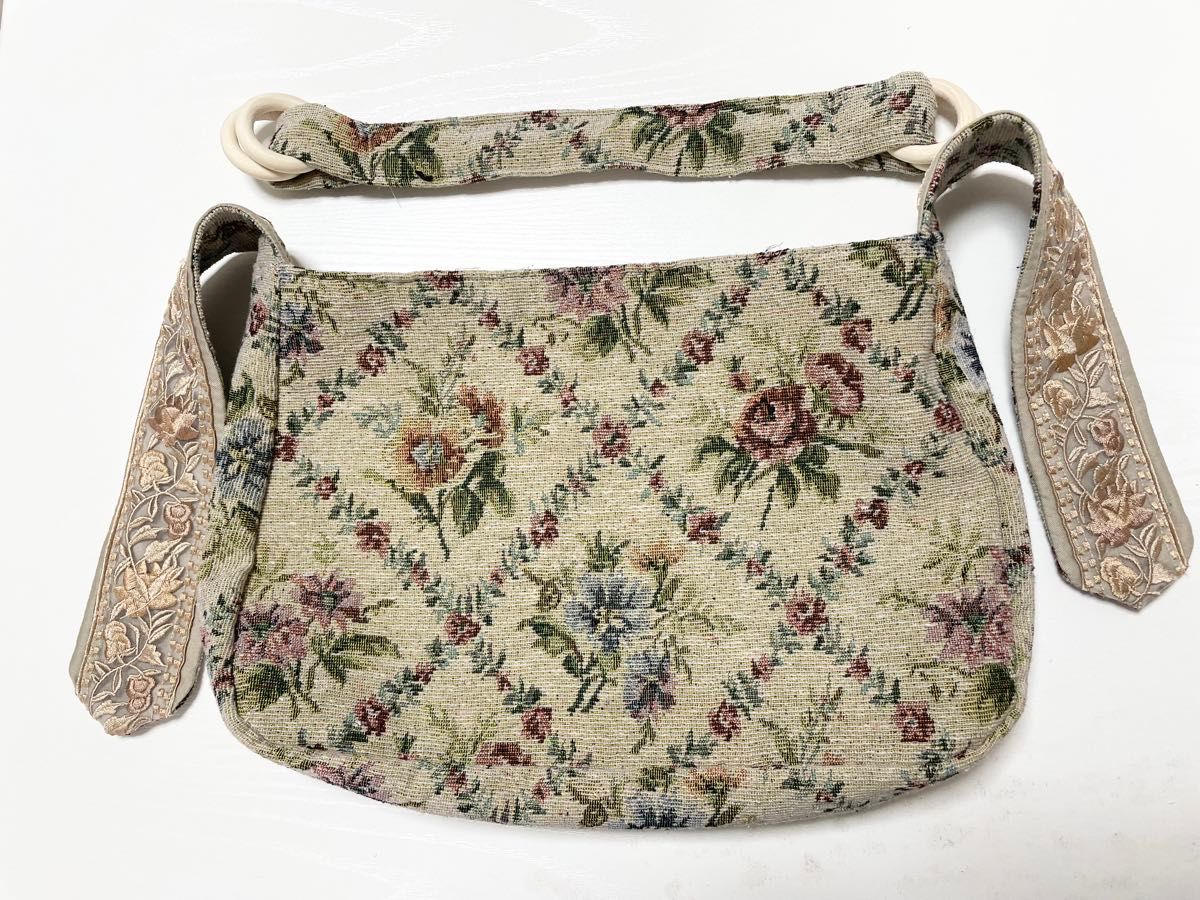 ゴブラン織バッグ ハンドバッグ　花柄　ハンドメイド　オリジナルデザイン　一点限り　一点もの
