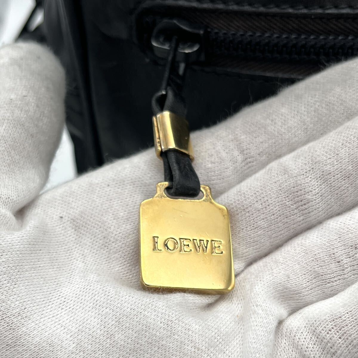 1円 良品 LOEWE ロエベ アナグラム ロゴ チャーム レザー ショルダー バッグ dk0309N_画像8