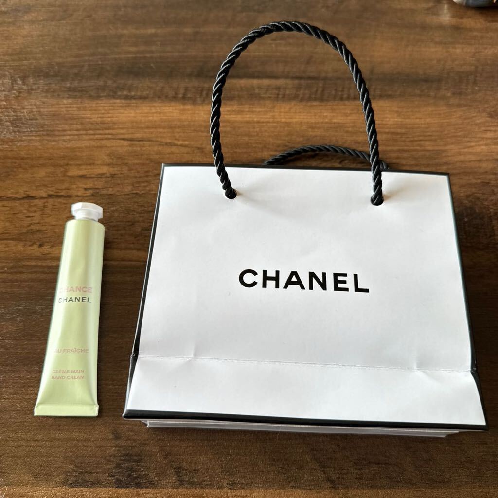 CHANEL シャネル チャンス オーフレッシュ ハンドクリームの画像1