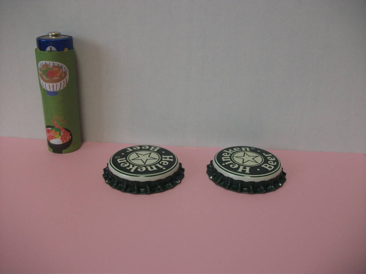 ハイネケン 王冠 型 マグネット 磁石 2個 Heineken コレクション オブジェ ディスプレイ インテリア 飾り 雑貨 小物の画像3
