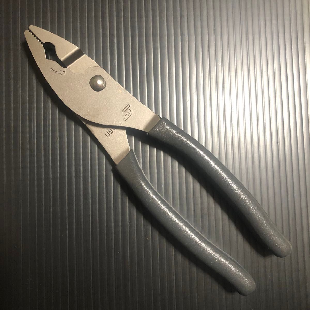 新品 Snap-on HJ47ACF ダークチタン(ガンメタ) フランクジョー 新品 Snap-on HJ47ACF ダークチタン(ガンメタ) フランクジョー